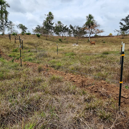 Poste de Acero Perimetral 2.12m Agrofácil x 50 unidades