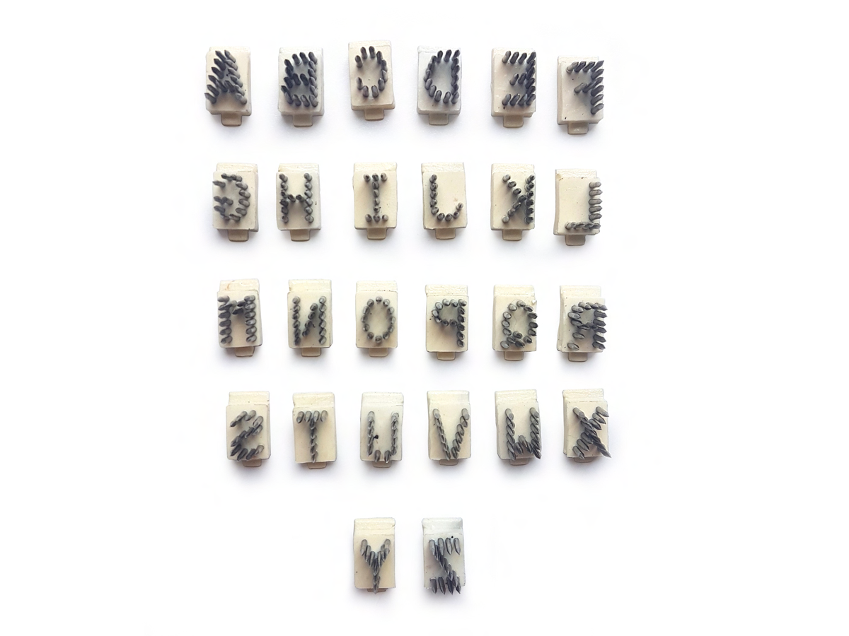 Set Letras A-Z 3/8" Ganado Agrofácil