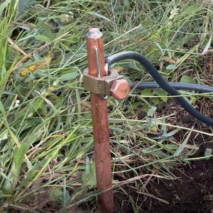 Varilla Copperweld Agrofácil 1.50m + Grapa